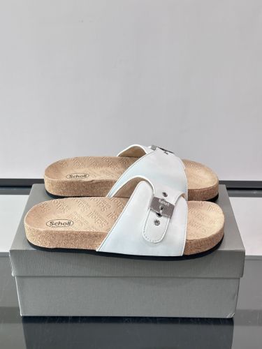 バレンシアガ コピー BALENCIAGA × Scholl コラボレーション サンダル ホワイト