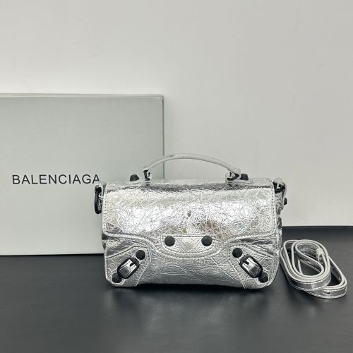 人気 洗練された バレンシアガ バッグ コピー スモール ハンドバッグ シルバー