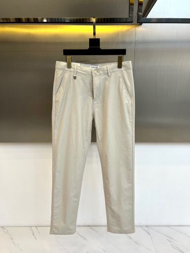 シンプル 上品 テーパード チノパンツ バーバリー パンツ 偽物 ベージュ