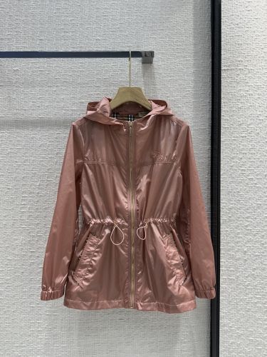 カジュアル フーデッドブルゾン バーバリー ジャケット 偽物 ピンク