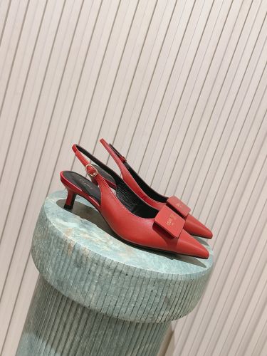 シグネチャー スリングバック セリーヌ パンプス コピー レッド