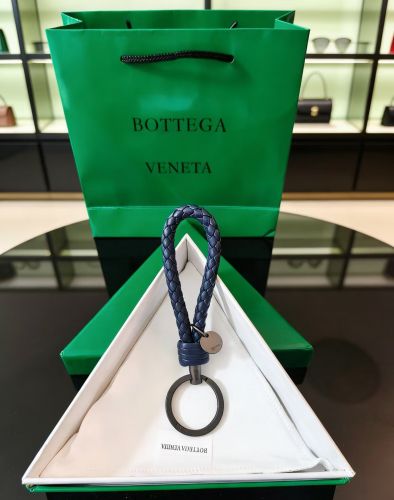 ボッテガ・ヴェネタ キーホルダー スーパーコピー N級品 | 激安・偽物