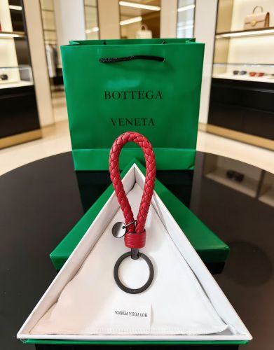 ボッテガ・ヴェネタ キーホルダー スーパーコピー N級品 | 激安・偽物