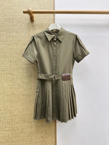 ショートスリーブ プリーツ シャツドレス ロエベ ワンピース 偽物 グリーン