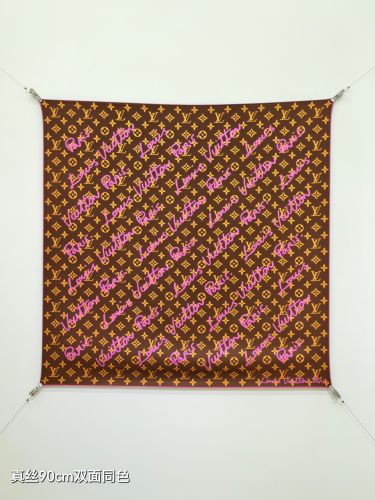 LV スクリプト シルクスカーフ ルイ・ヴィトン スカーフ コピー 90cm