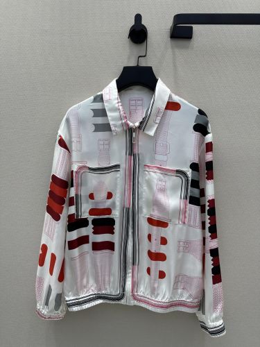 エルメス ジャケット コピー 注目される プリント ブルゾン ジップアップ