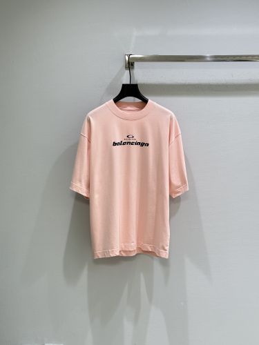 モノグラムスポーティVネックTシャツ ルイ・ヴィトン Tシャツ コピー 半袖