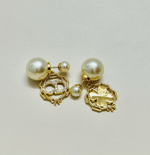 上品 Dior Tribales ピアス クリスチャン・ディオール イヤリング 偽物