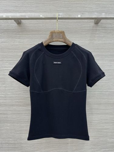 洗練された 合わせやすい 半袖Tシャツ ミュウミュウ Tシャツ コピー ブラック