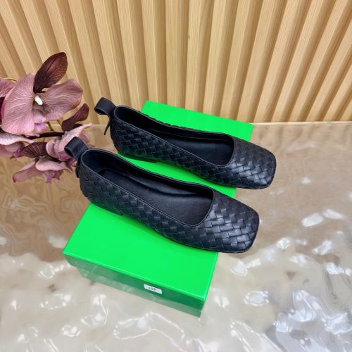 シャーロット バレリーナ ボッテガ・ヴェネタ パンプス コピー ブラック