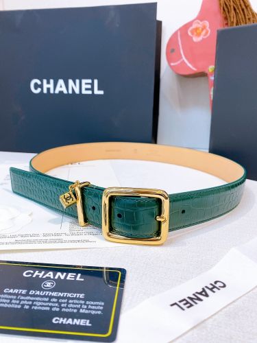上品 高級感 クロコ型押し レザーベルト シャネル ベルト 偽物 30mm グリーン