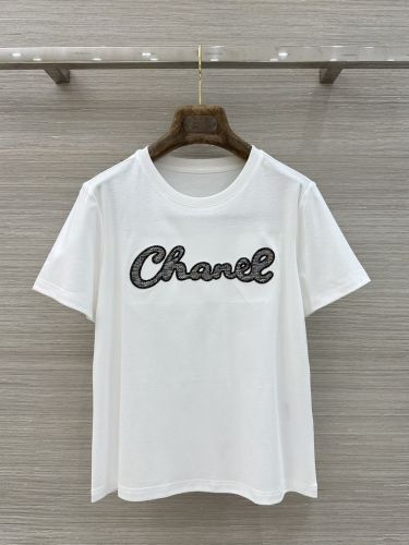 ベーシック ロゴ入り 半袖Tシャツ シャネル Tシャツ コピー ホワイト