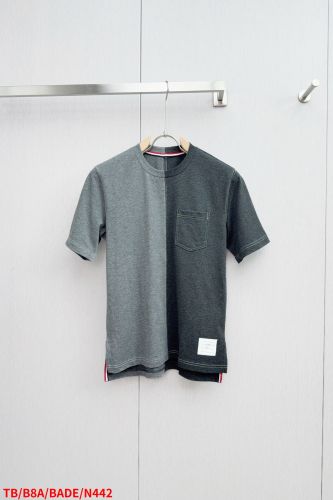 目を引く 配色 切り替え 半袖Tシャツ トムブラウン Tシャツ コピー クルーネック