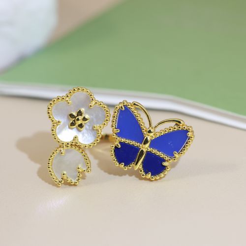 フラワー＆バタフライ オープンリング ヴァンクリーフ&アーペル 指輪 偽物