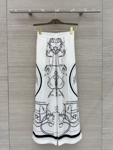 エルメス パンツ 偽物 ワイドパンツ エルメス パンツ 偽物 合わせやすい