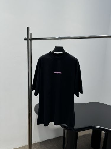 ロゴ入り オーバーサイズ 半袖Tシャツ バレンシアガ Tシャツ 偽物 ユニセックス