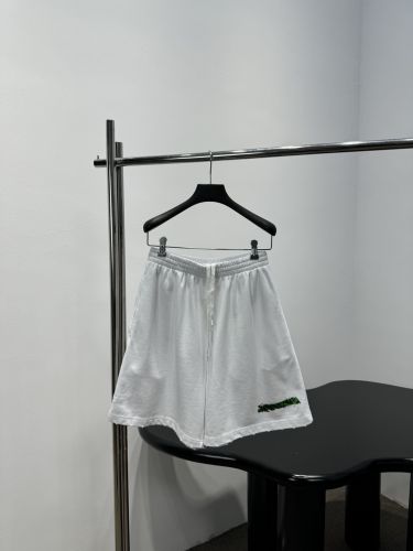 カジュアル ショートパンツ バレンシアガ パンツ 偽物 ロゴプリント