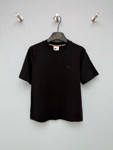 シンプル クルーネック 半袖Tシャツ バーバリー Tシャツ 偽物 コットン ブラック