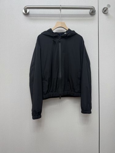 シンプル ジップアップ フーデッド ブルゾン バーバリー ジャケット 偽物 ブラック