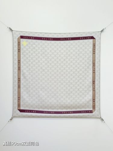 トリオンフ 総柄 シルク スクエアスカーフ セリーヌ スカーフ コピー 90x90cm