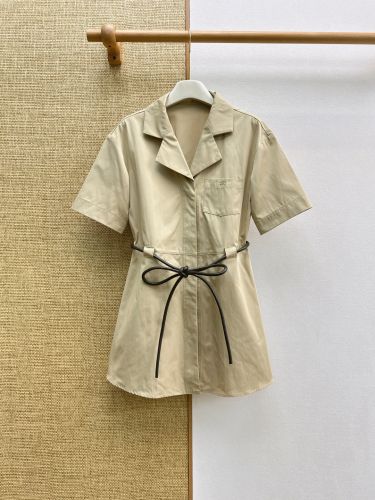 ウエストリボン シャツチュニック セリーヌ ワンピース 偽物 ベージュ