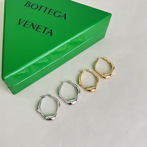 スタイリッシュ フープピアス ボッテガ・ヴェネタ イヤリング 偽物