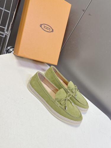 カジュアル 上品 スエード ローファー トッズ モカシン スーパーコピー グリーン
