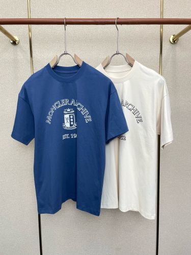 人気 カジュアル カレッジロゴ 半袖Tシャツ モンクレール Tシャツ 偽物