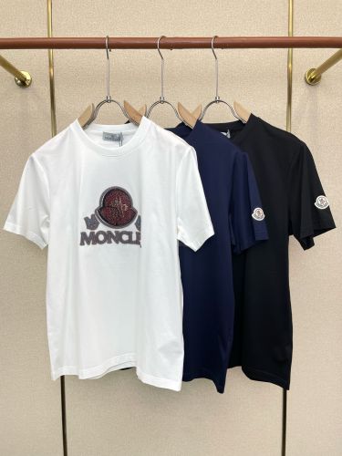 定番 カジュアル ロゴ入り 半袖Tシャツ モンクレール Tシャツ 偽物 クルーネック