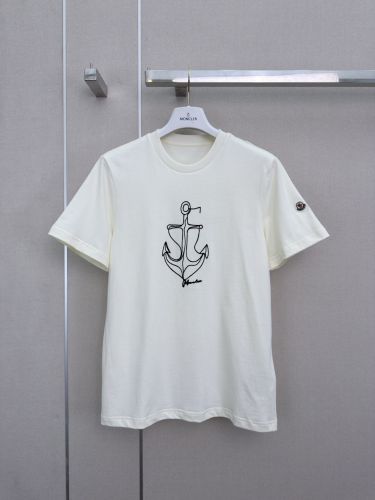 お洒落 アンカーモチーフ クルーネック半袖Tシャツ モンクレール Tシャツ 偽物 オフホワイト