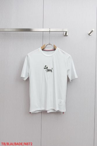 シンプル 可愛い ヘクター クルーネック 半袖Tシャツ トムブラウン Tシャツ 偽物 ホワイト