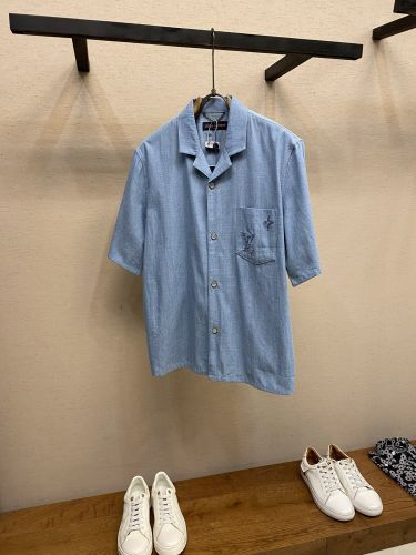 エンブロイダリー シグネチャー ショートスリーブシャツ ルイ・ヴィトン シャツ コピー 