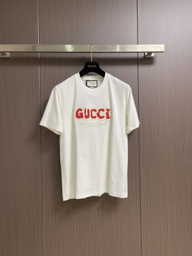 おしゃれ ロゴ入り クルーネック 半袖Tシャツ グッチ Tシャツ 偽物 ホワイト