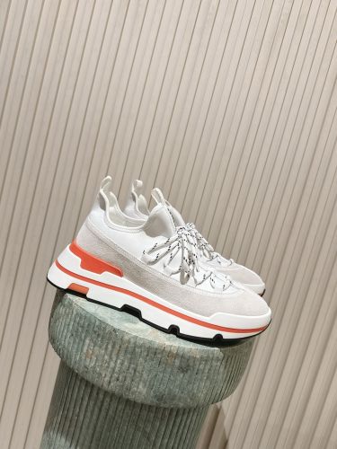 エルメス ムーヴ スニーカー スーパーコピー スタイリッシュ 洗練された メンズシューズ