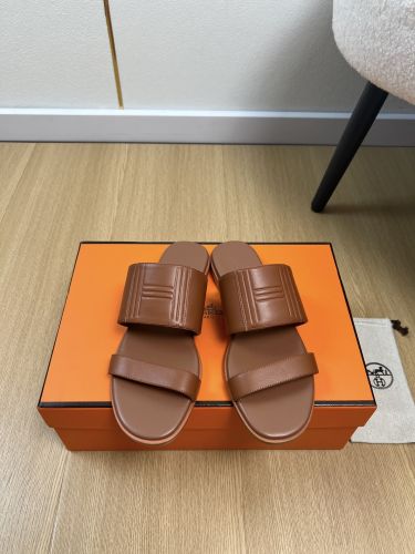 上品 シンプル エルメス サンダル モナ スーパーコピー Hロゴ ブラウン