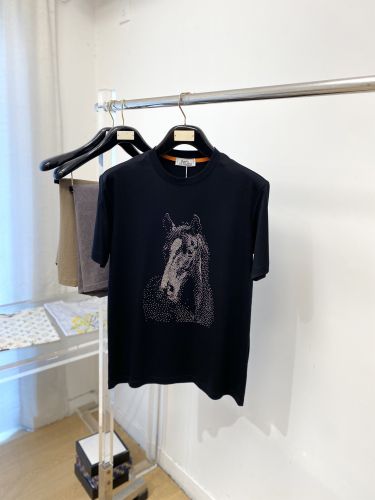 ホースモチーフ ラインストーン 半袖Tシャツ エルメス Tシャツ 偽物 ブラック