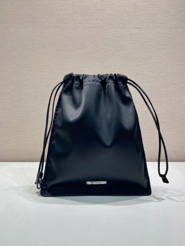 プラダ ウィッシュ シルクダッチェス ポーチ スーパーコピー 1NK063 ブラック