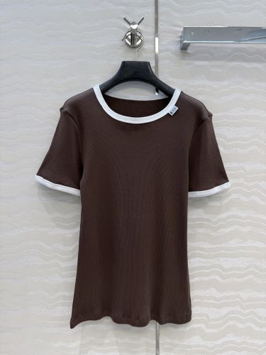 シンプル コットン リブ編み リンガーTシャツ プラダ Tシャツ 偽物 ブラウン