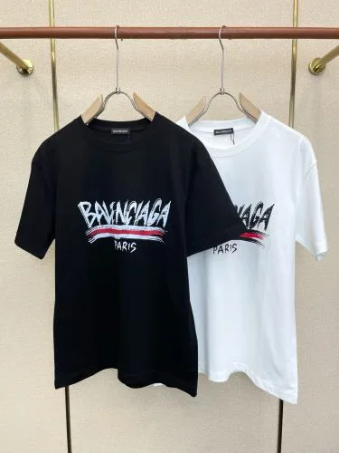 ロゴ入り クルーネック 半袖Tシャツ バレンシアガ Tシャツ 偽物 カジュアル
