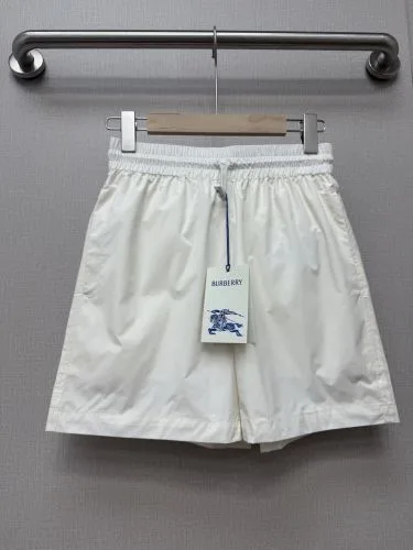 シンプル 洗練された ショートパンツ バーバリー パンツ 偽物 ホワイト