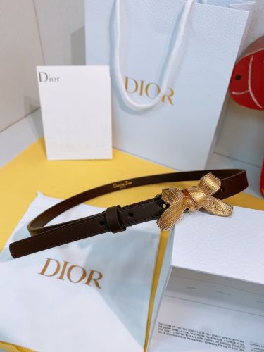 クリスチャン・ディオール スーパーコピー 洗練された Diorissimo Bow ベルト ダークブラウン