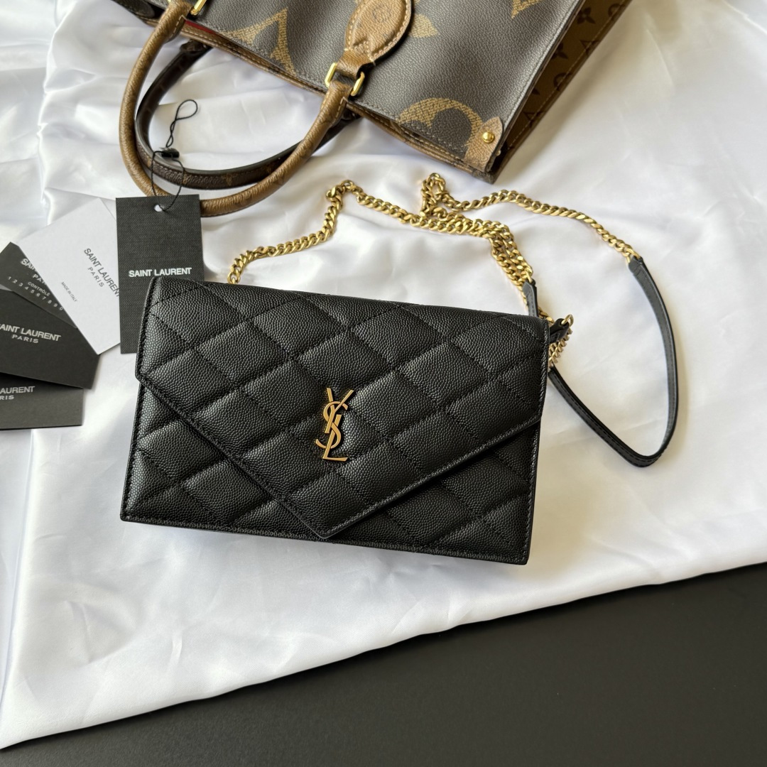 イヴ・サンローラン バッグ スーパーコピー YSL キルティング チェーンショルダーバッグ ブラック