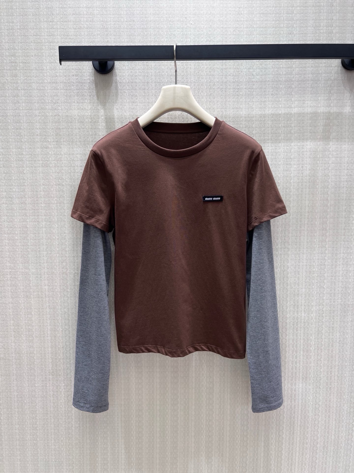 おしゃれ レイヤード風 トップス ミュウミュウ Tシャツ 偽物 コットン