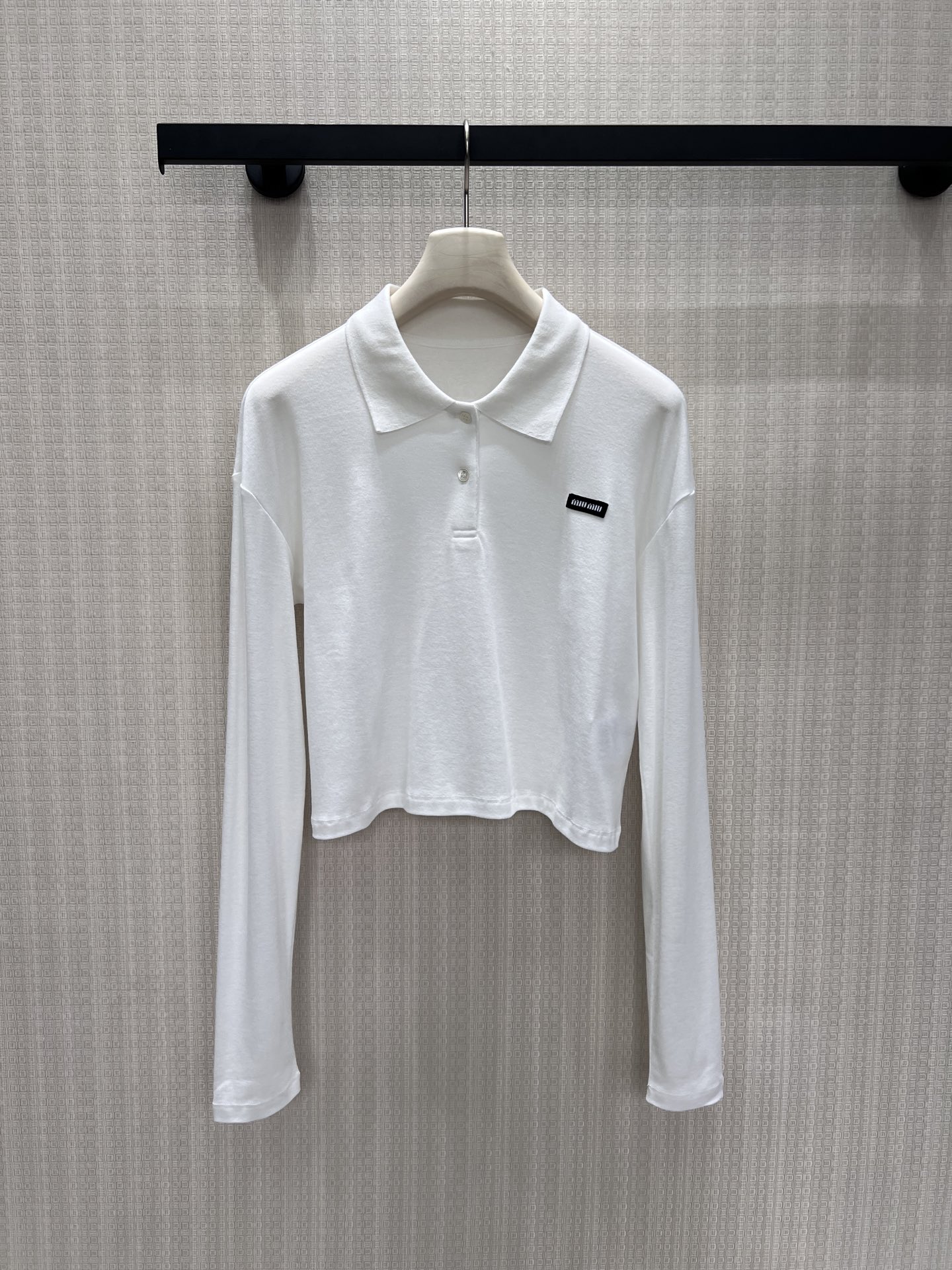 ショート丈 コットン 長袖ポロシャツ ミュウミュウ Tシャツ 偽物 ホワイト