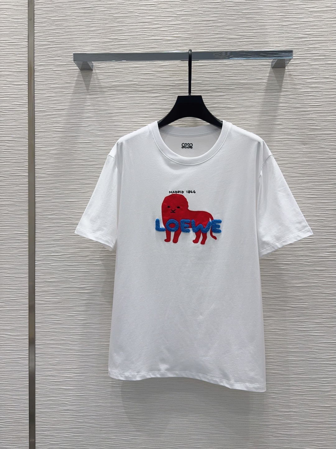 180周年限定 ライオン パッチ コットン Tシャツ ロエベ コピー ホワイト