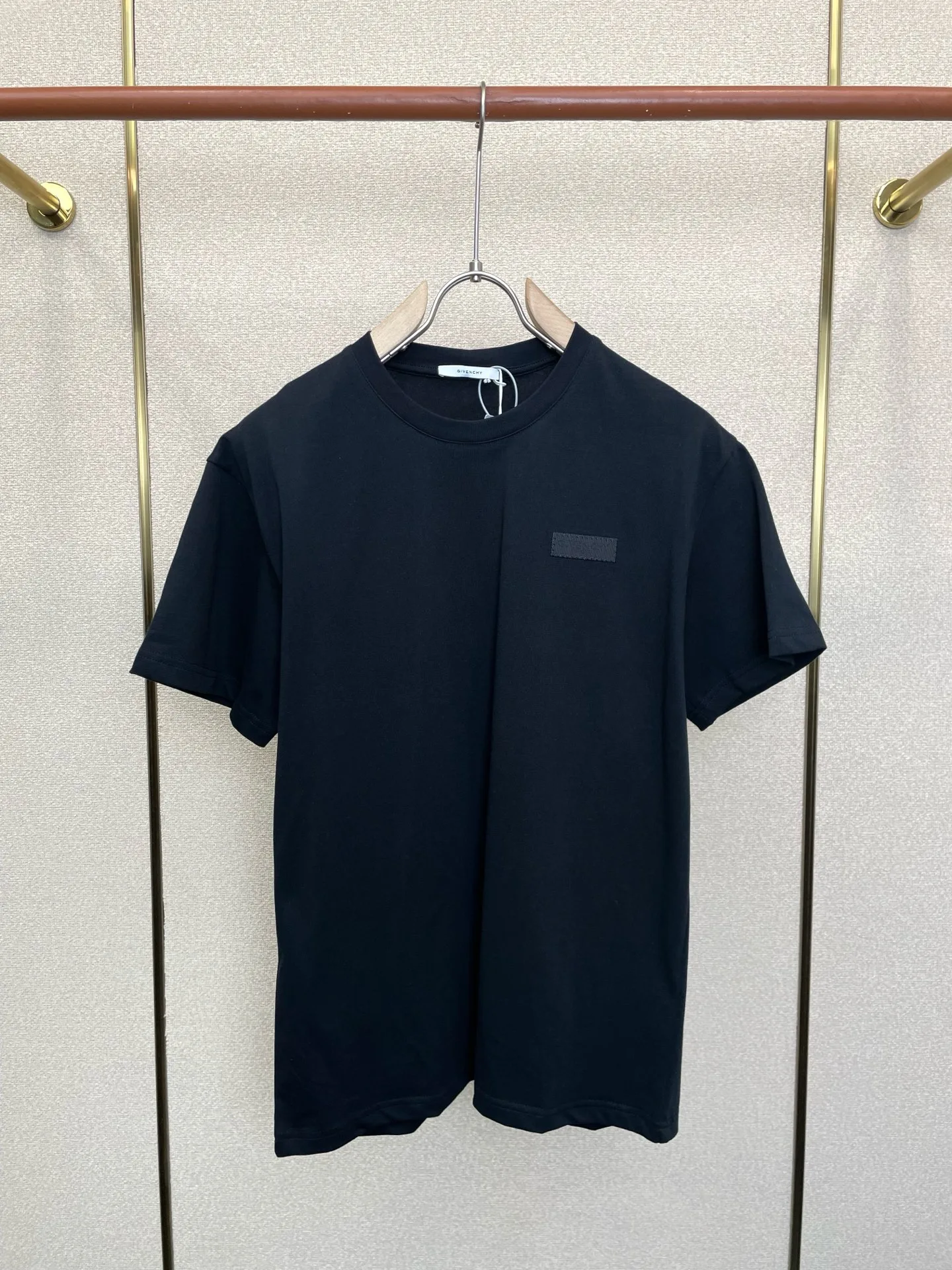 ジバンシィ Tシャツ 偽物 カジュアル おしゃれ クルーネック 半袖Tシャツ