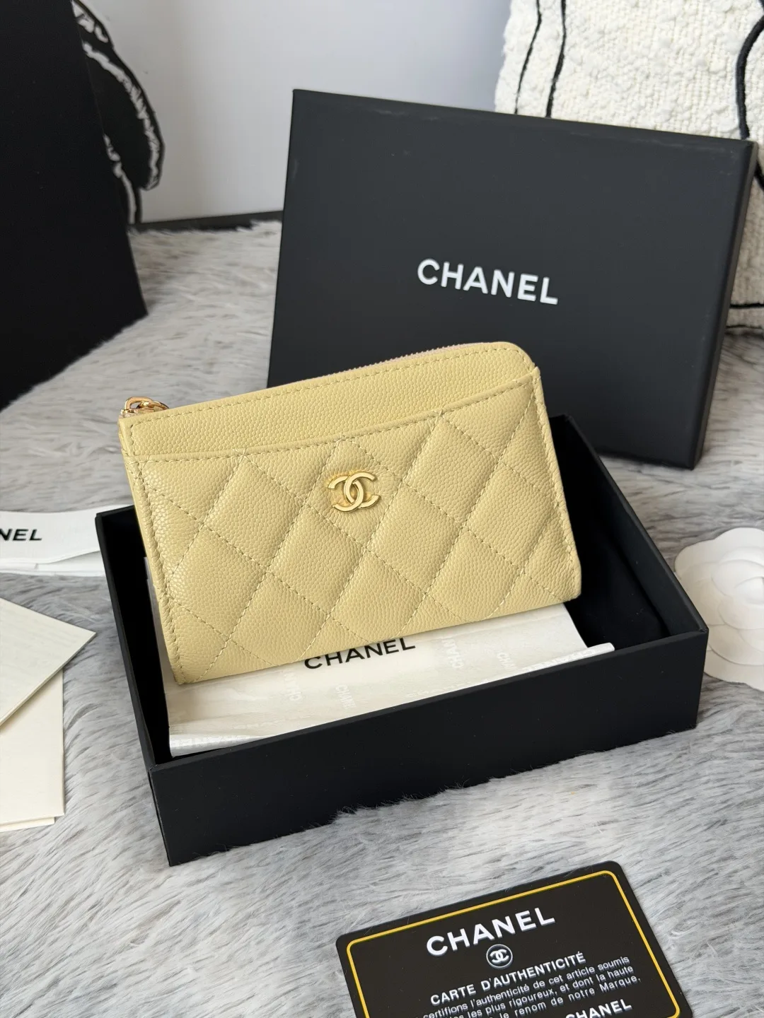 爽やか 大人気 フラグメントケース シャネル 財布 コピー ココマーク イエロー