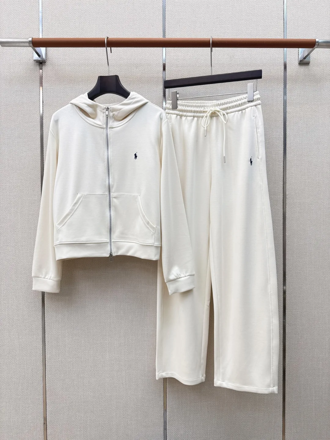 ラルフローレン セットアップ 偽物 ジップアップパーカー＆ワイドパンツ 上下セット ホワイト