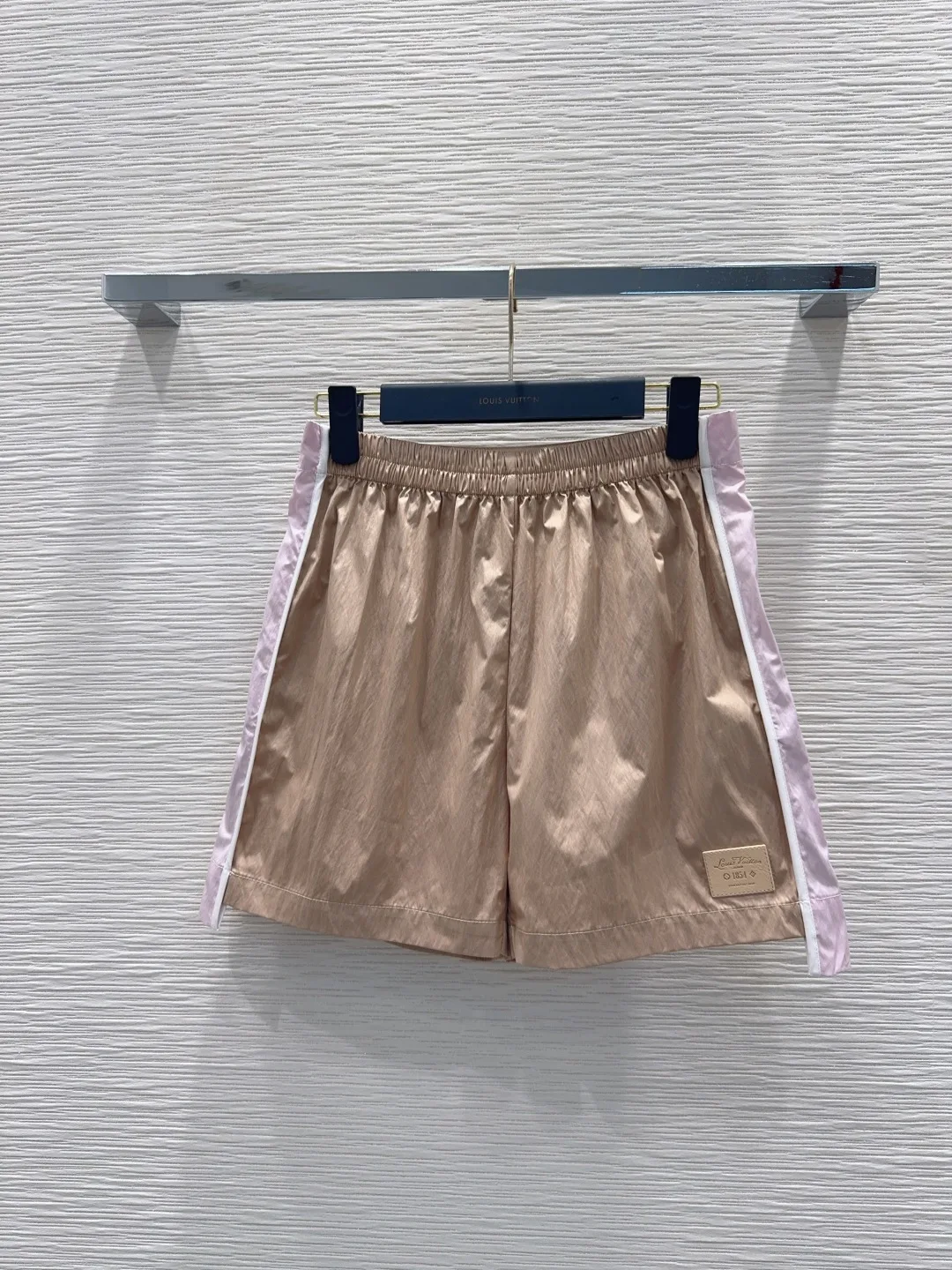 お洒落 カジュアル ショートパンツ ルイ・ヴィトン パンツ コピー ベージュ