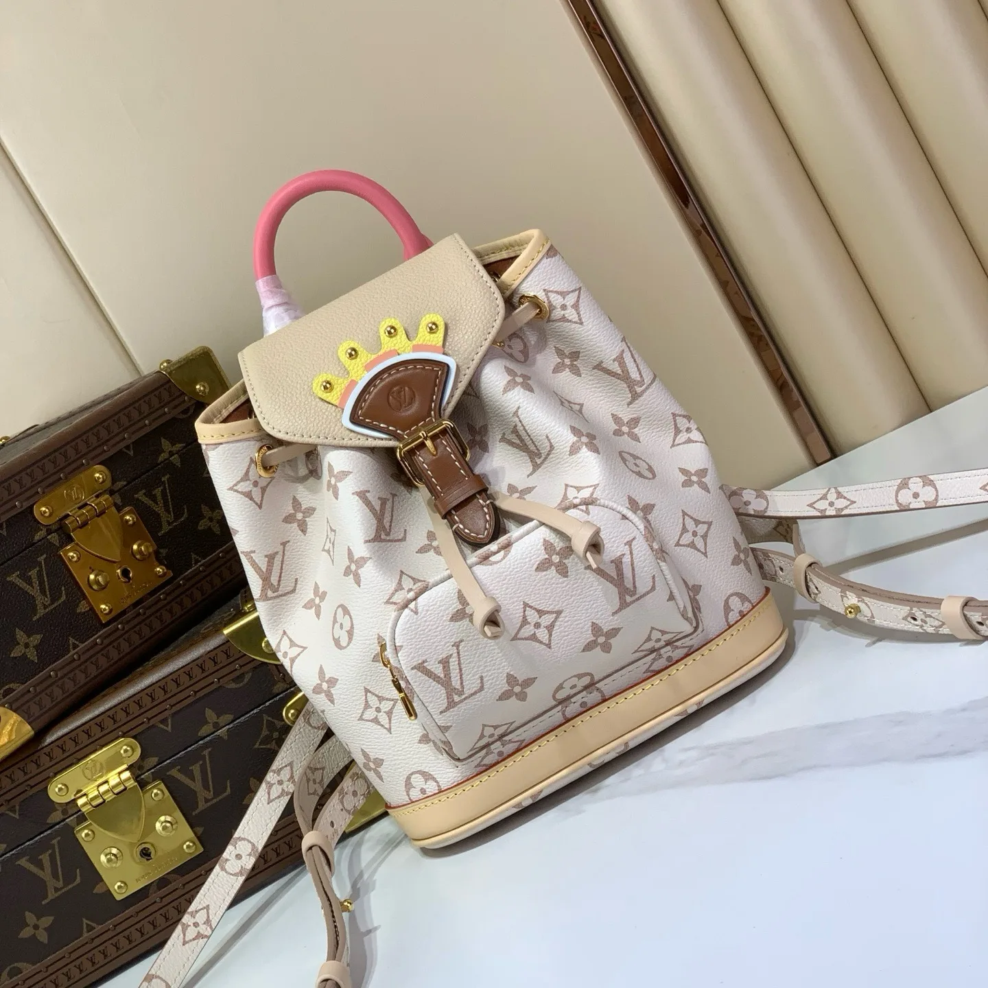 可愛い LV モンツリ ミニバックパック ルイ・ヴィトン スーパーコピー M2A079